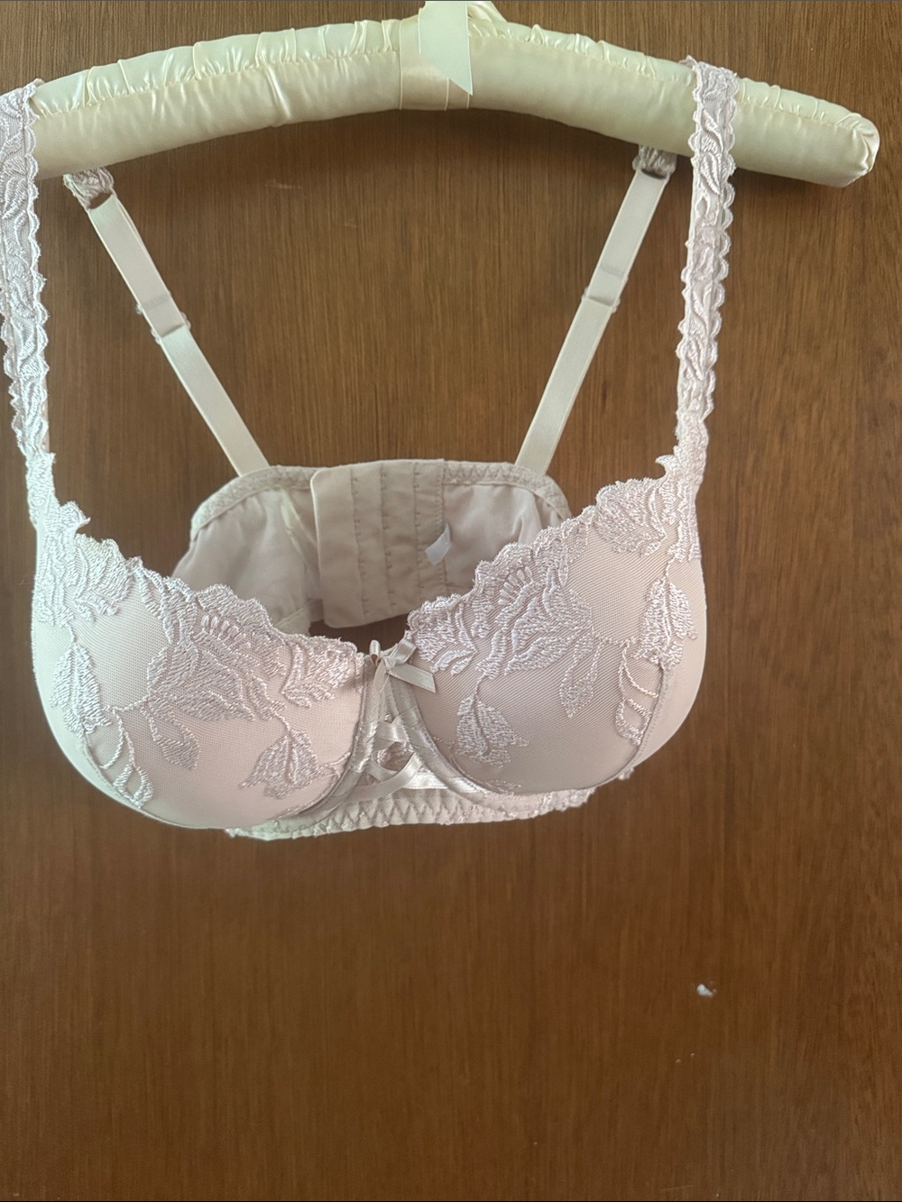 Aubade Embroidered Lace Underwire Bra — Pale Pink